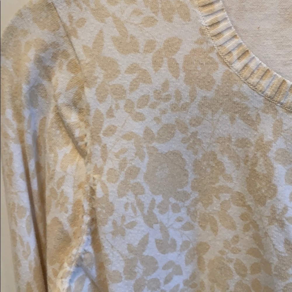Cardigan - Picture 2 of 4